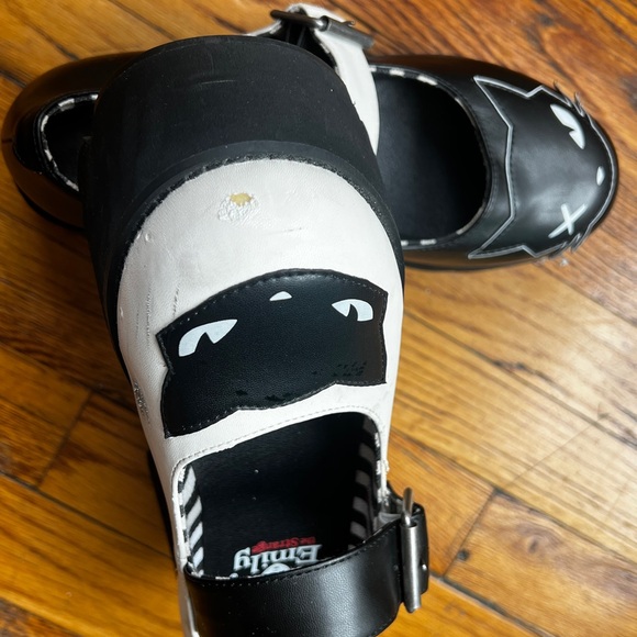 “Cat you Later” Dolls Kill Black & White Dress Shoes - Picture 3 of 12